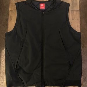 NIKE Men’s Down-Filled Quilted Puffer Jacket